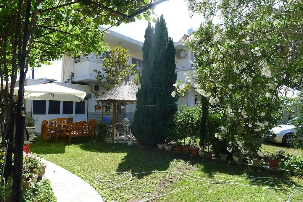Summer House -Room For 5 People In 1St Floor - J Velipoje Holiday home