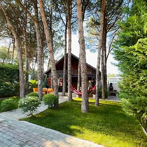 Holiday home Lulebore, Velipoje